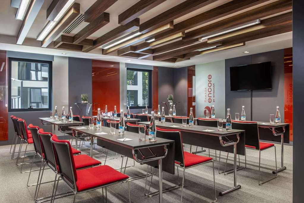 Ramada Encore Tbilisi Einrichtungen foto
